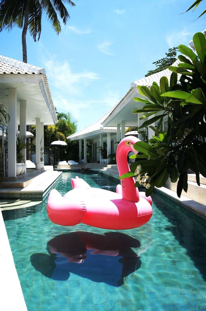 Harmony Villas Kuta  Экстерьер фото